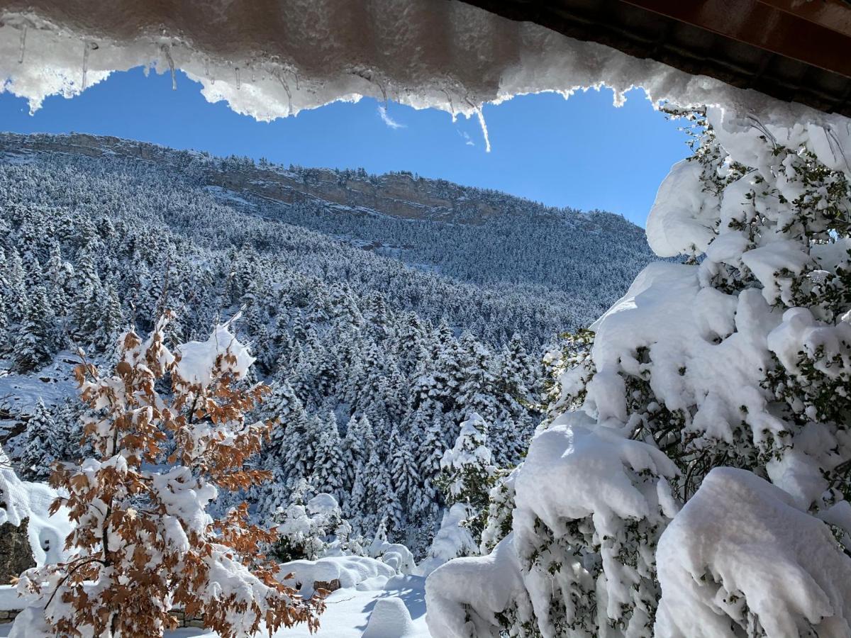 Chalet In The Forest Kalavryta Buitenkant foto