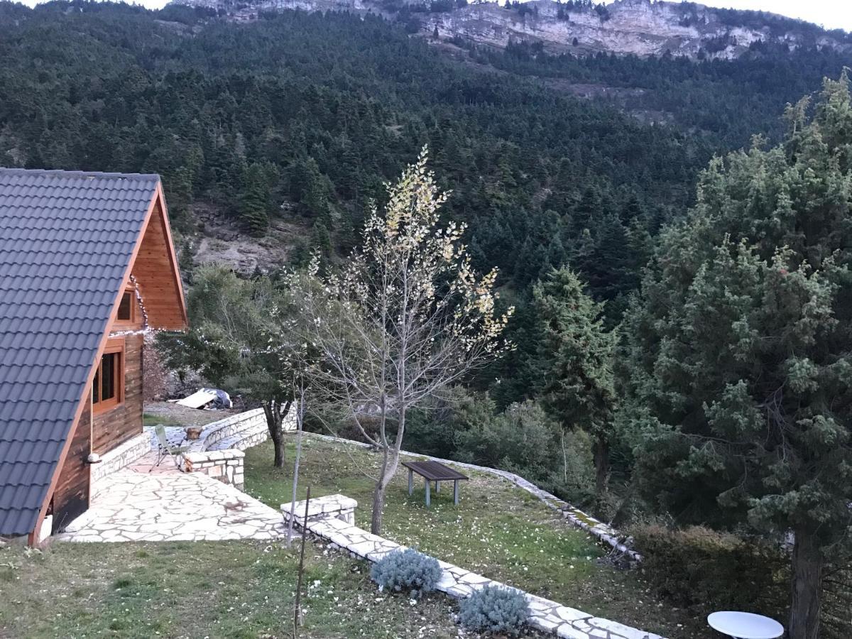 Chalet In The Forest Kalavryta Buitenkant foto